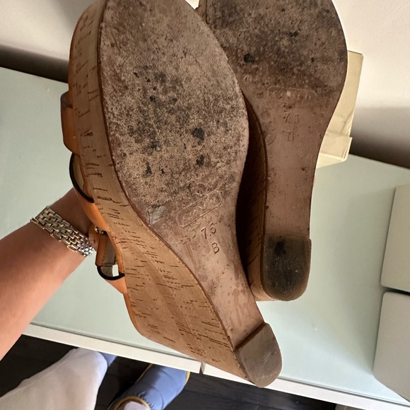 Coach Wedge  shoes 7.5 - Picture 5 of 10